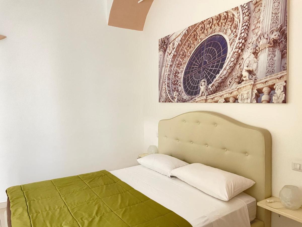 Casa Mamma Elvira Bed & Breakfast เลชเช ภายนอก รูปภาพ