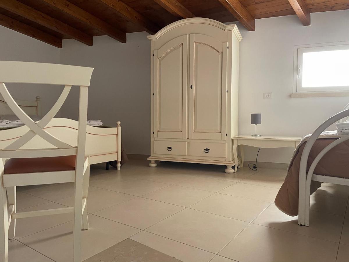 Casa Mamma Elvira Bed & Breakfast เลชเช ภายนอก รูปภาพ