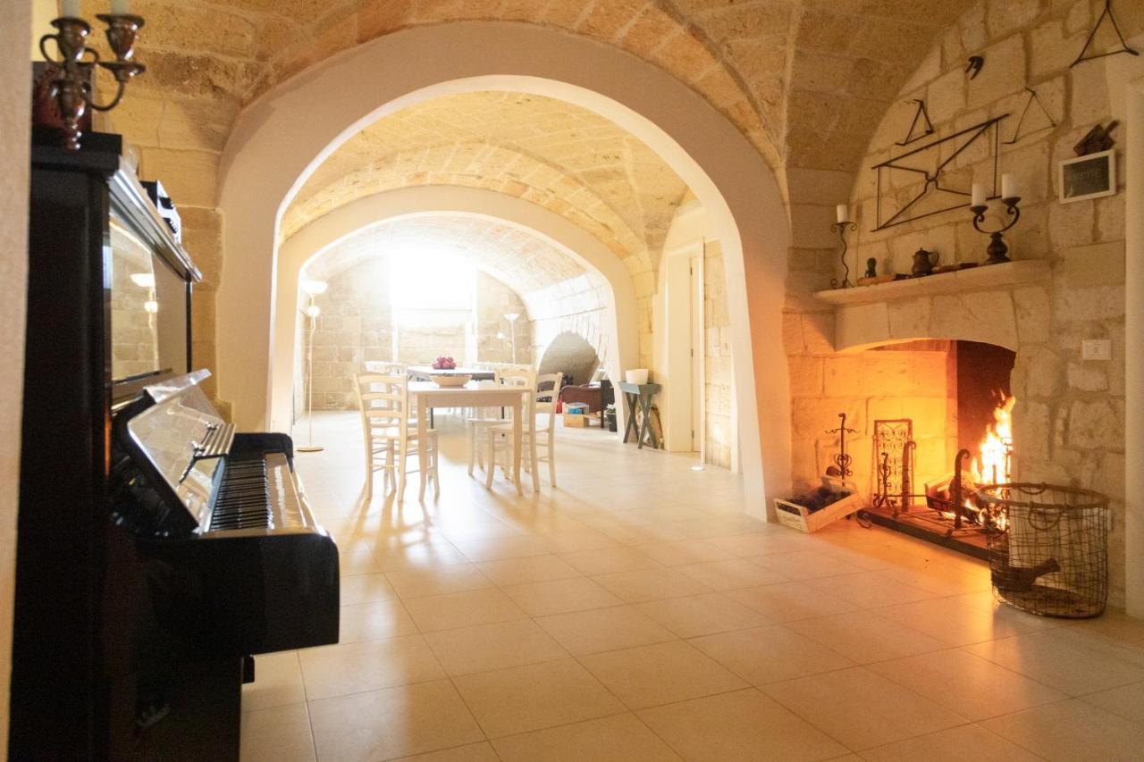 Casa Mamma Elvira Bed & Breakfast เลชเช ภายนอก รูปภาพ