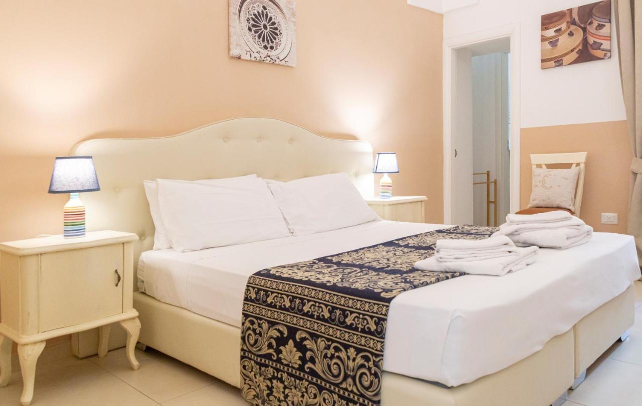 Casa Mamma Elvira Bed & Breakfast เลชเช ภายนอก รูปภาพ