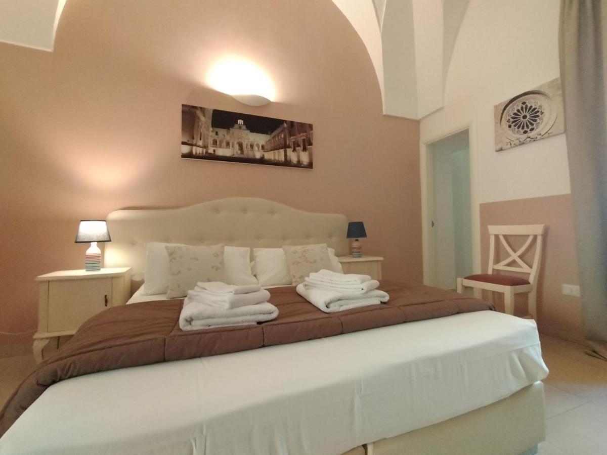 Casa Mamma Elvira Bed & Breakfast เลชเช ภายนอก รูปภาพ